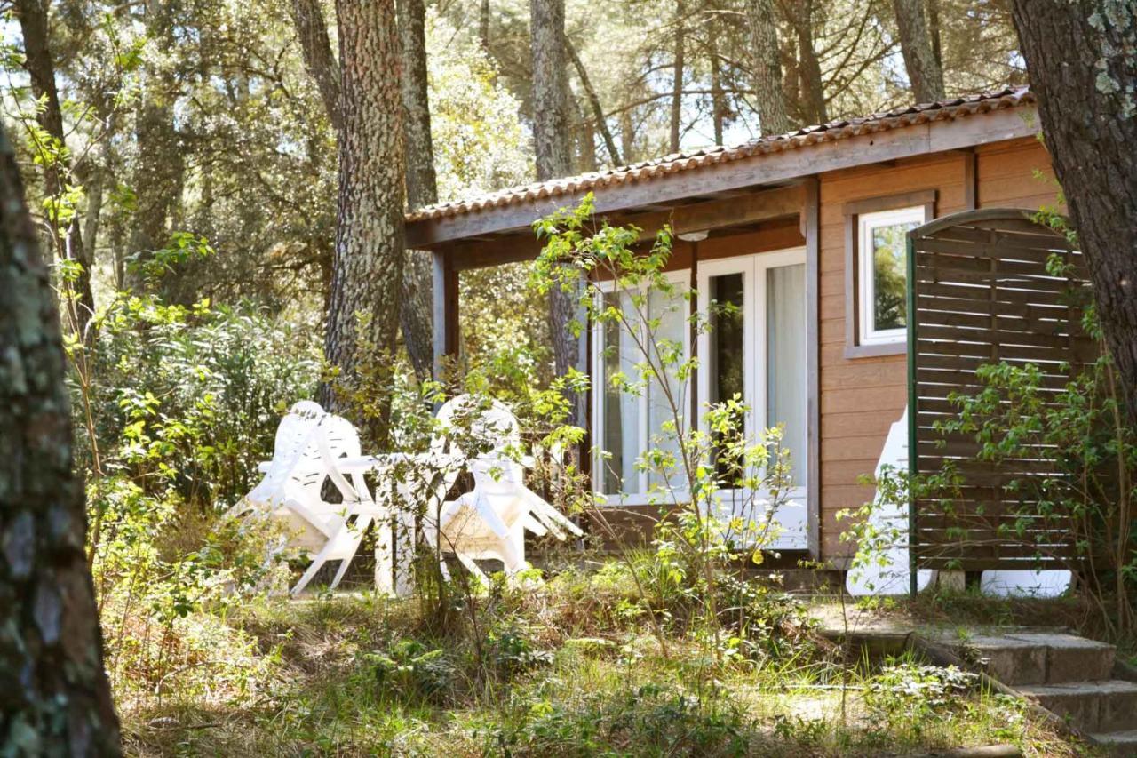 Camping La Sousta**** Remoulins Luaran gambar