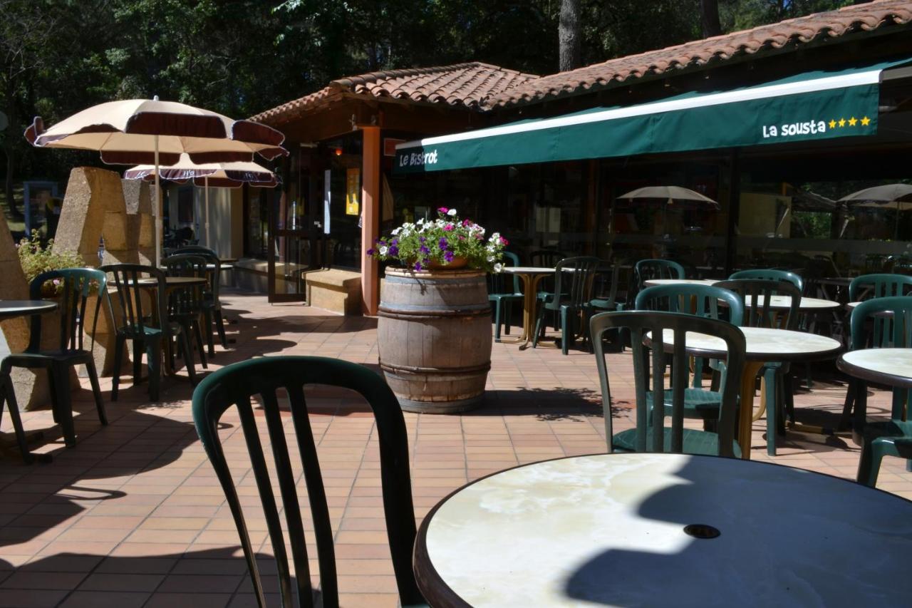 Camping La Sousta**** Remoulins Luaran gambar
