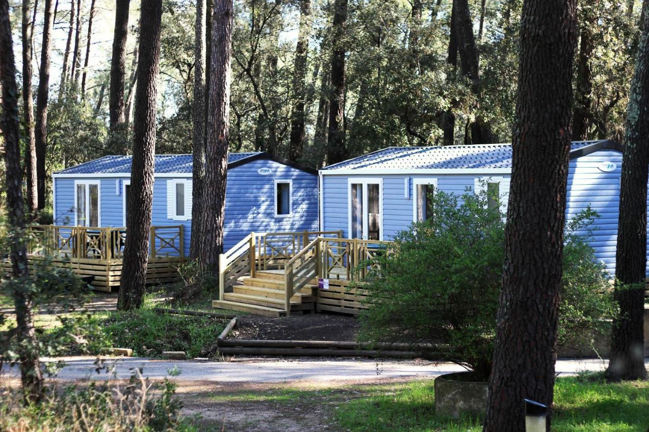Camping La Sousta**** Remoulins Luaran gambar