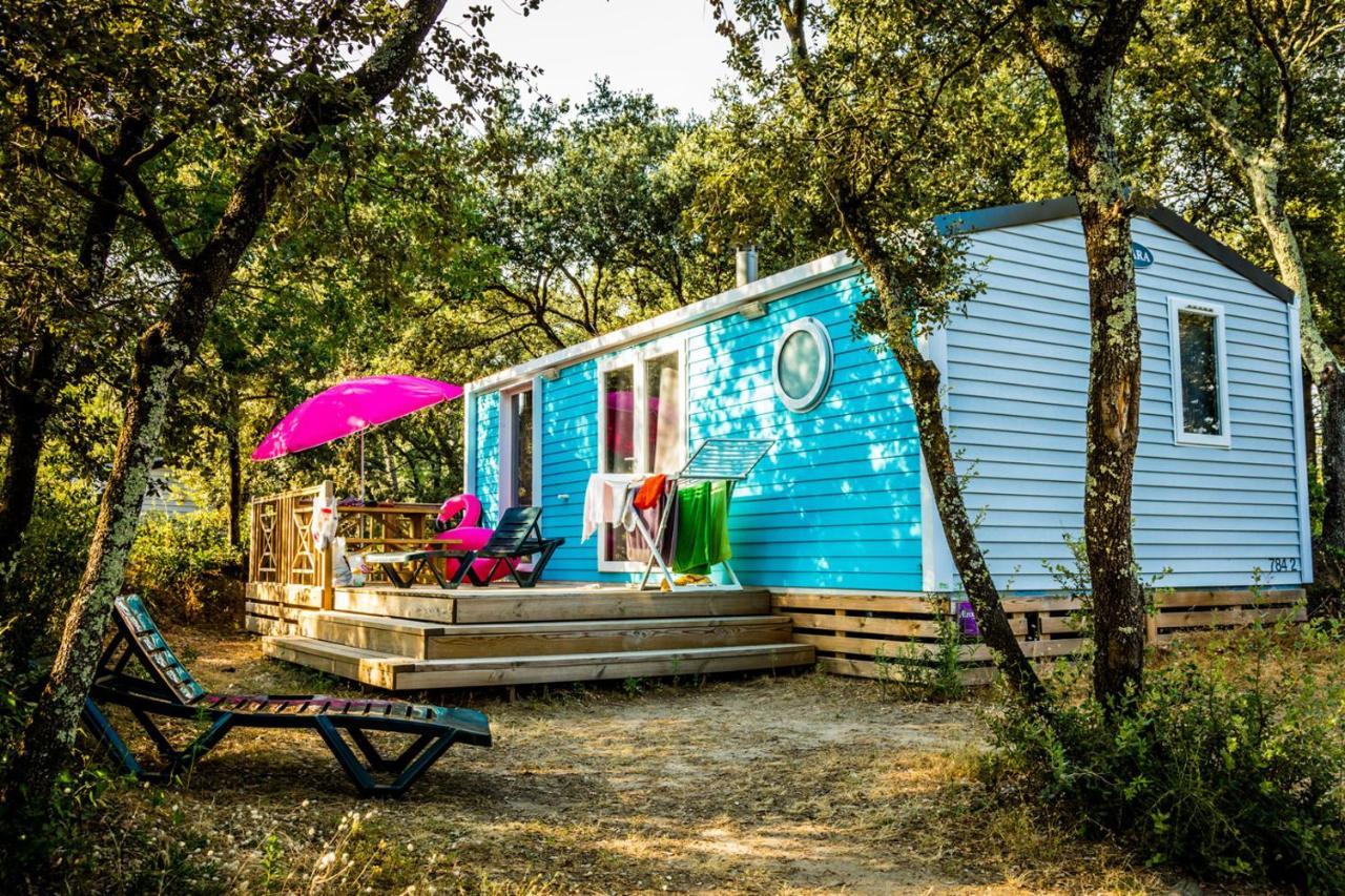 Camping La Sousta**** Remoulins Luaran gambar